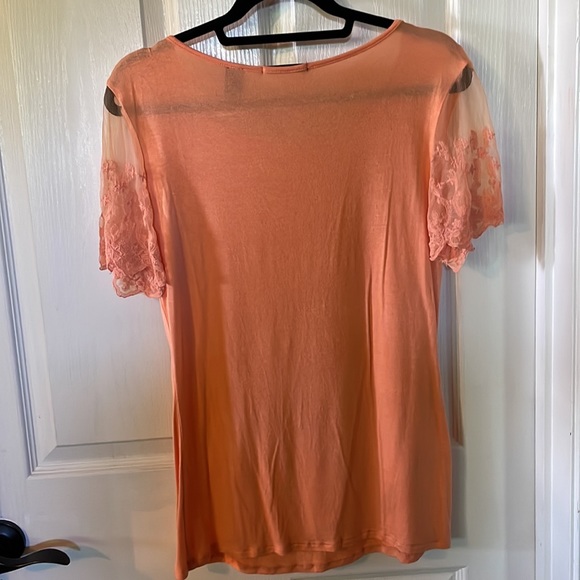 BKE red top sz Lg - Picture 3 of 3